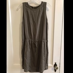 Lou & Grey (LOFT) dress with pockets